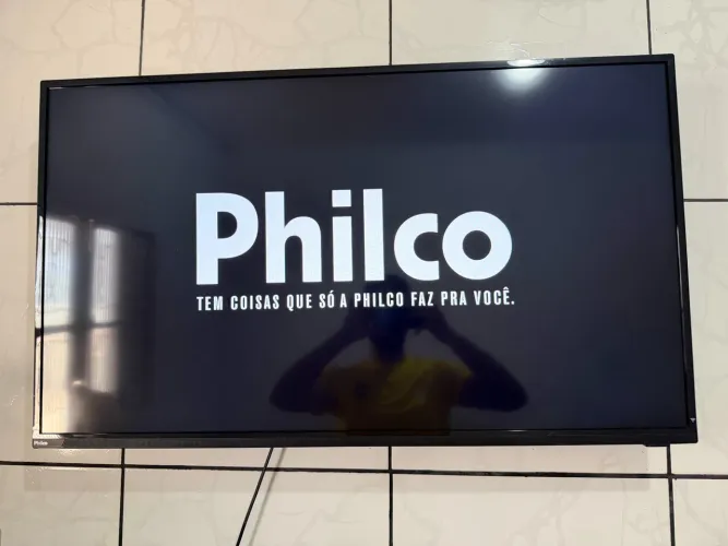 Televisão Philco 43 polegadas Usada