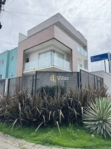 Sobrado com 3 dormitórios à venda, 236 m² por R$ 1.299.000,00 - Centro - Pinhais/PR