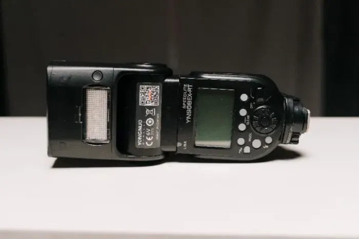 Flash Yongnuo YN968EX-RT para Canon