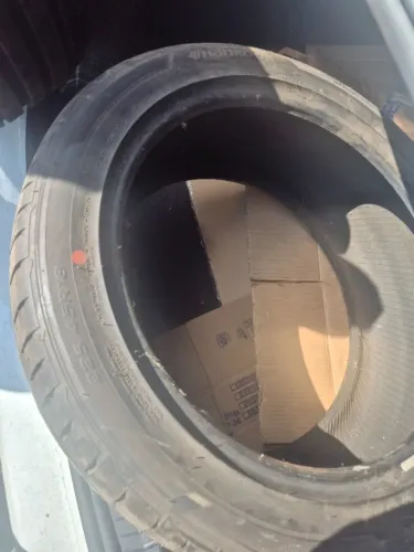 Pneu hankook