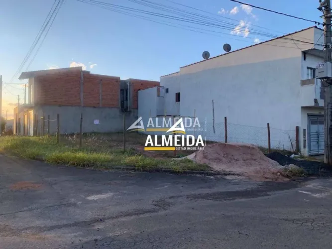 Terreno à venda, 220 m² por R$ 177.000,00 - Jardim São Caetano II - Rio Claro/SP