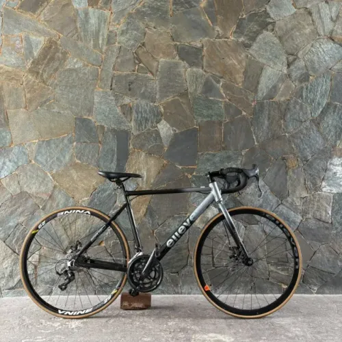 Bicicleta Elleven aro 700