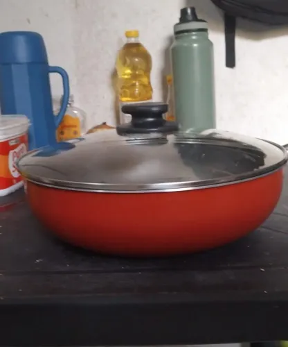 Frigideira antiaderente 