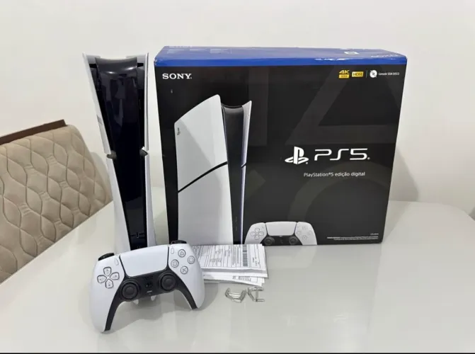 Ps5 slim mídia digital 825 GB SSD