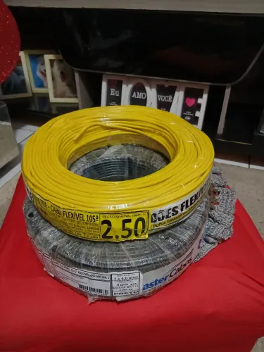 BOBINA DE FIO ELÉTRICO NOVA.