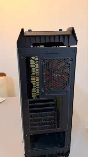 Gabinete Cougar