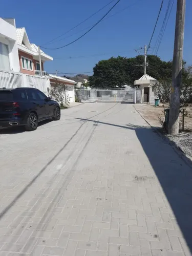 Terreno 240 metros em Condominio - Recreio dos bandeirantes