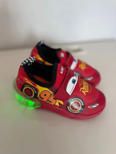 Tênis infantil Bibi Relâmpago McQueen com luz
