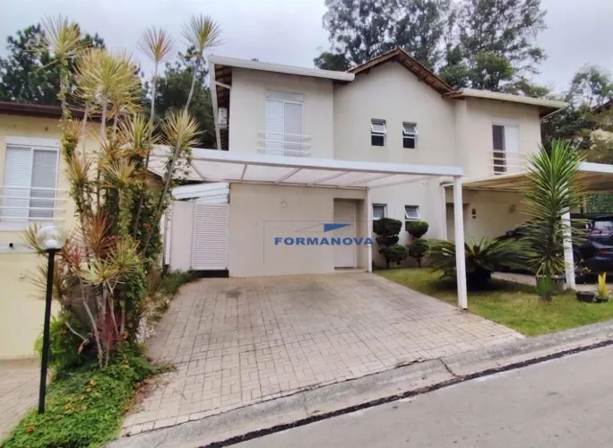 Casa com 3 dormitórios, à venda ou locação na região da Granja Viana - Cotia/SP
