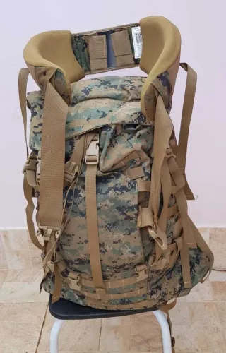 Mochila da Marinha dos USA - USADA - SEMI NOVA. ÚLTIMA NO ESTOQUE.