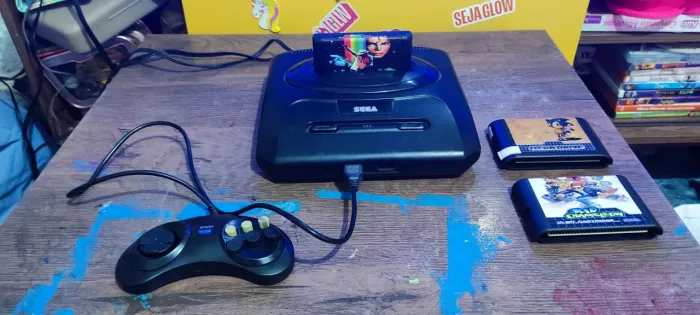 Mega Drive 3 Tectoy FUNCIONANDO. Acompanha 3 jogos, cabo de vídeo e controle.
