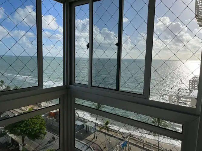 Apartamento para venda possui 140 metros quadrados com 4 quartos em Boa Viagem - Recife - 