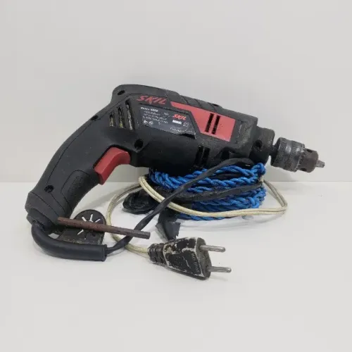Furadeira de impacto martelete SKIL 10mm 127v + chave de mandril - entrega GRÁTIS