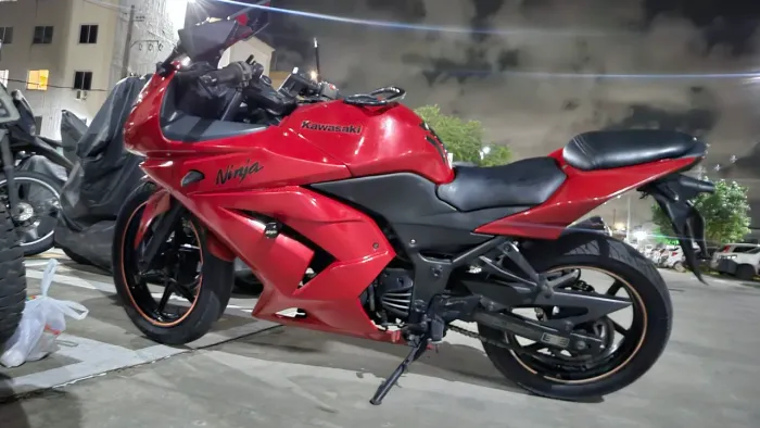 Toda revisada, moto excelente! Lindo exemplar da marca