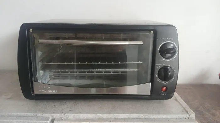 VENDO FORNO ELÉTRICO