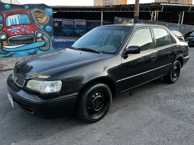 Toyota Corolla XEI 1.8/1.8 Flex 16V Aut. 2001
