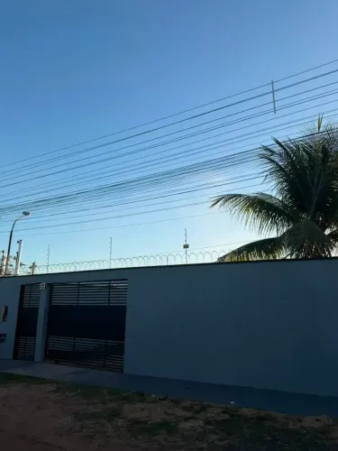 Casa terrea espaçosa para alugar no Lago Park