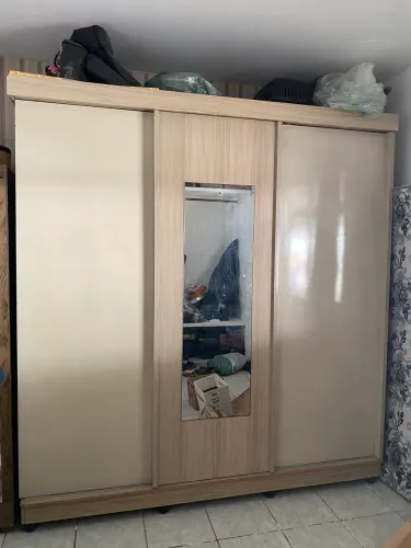 Guarda Roupa de 3 Portas