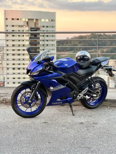Yamaha R15  7.000KM