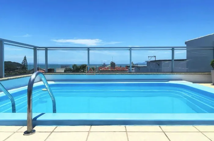 Cobertura com 5 quartos, sendo 3 suítes à venda, 297m² por R$ 2.390.000 - Condomínio Ilha 