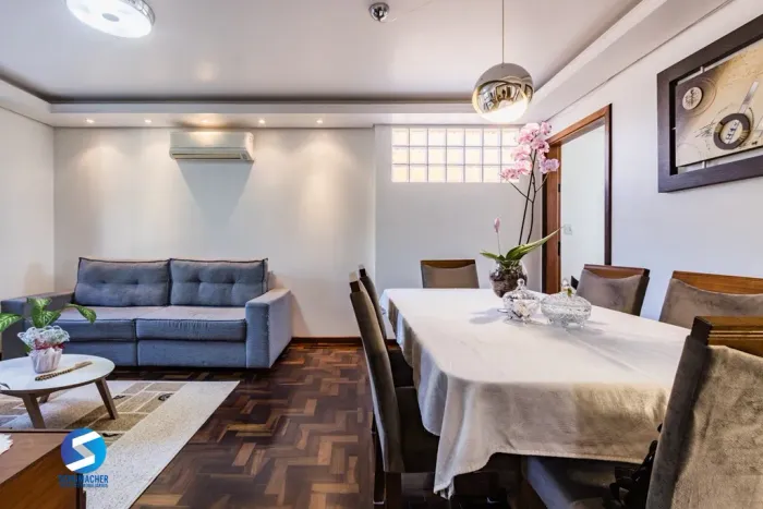Casa em Condomínio em Santa Tereza