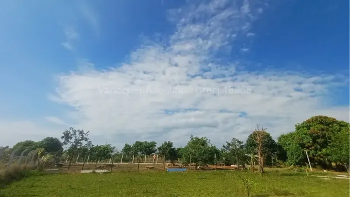 Chácara de 4.000m²,útil 2.600m²,cercada,Cond Fech,energia solar, casa sede avarandada area