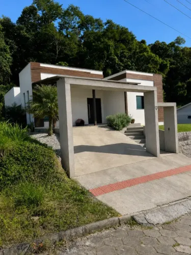 Casa com 3 quartos - De Villa, Urussanga