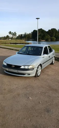 Chevrolet Vectra GL 2.2 / 2.0 MPFI 1998