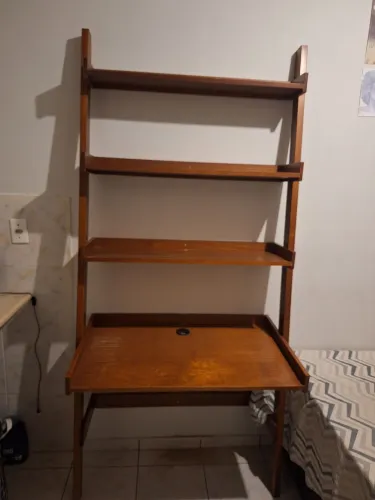 ESTANTE/ESCRIVANINHA TOK&STOK