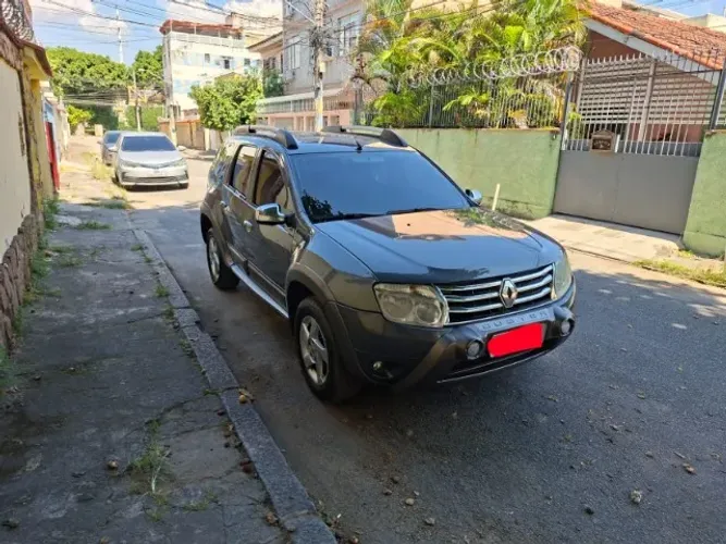 Renault Duster Dynamique 2.0 Hi-flex 16V Aut. 2013