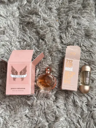 kit miniaturas perfumes olympea e 212 vip rosé (edp 5ml cada)