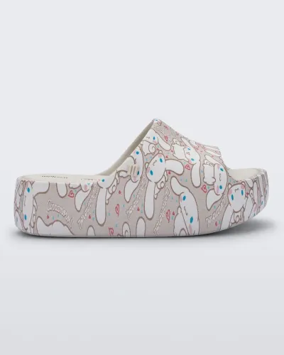 Melissa Free Platform Slide cinnamoroll