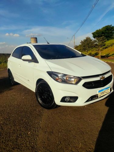 Imagem de Chevrolet Onix Hatch LT 1.4 8V Flex Mec. 4P 2018