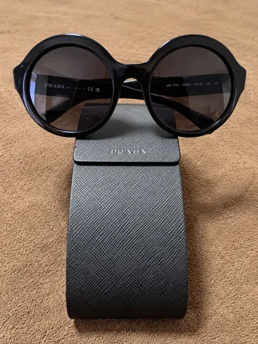 Óculos de Sol Prada Original - Modelo OPR 27NS - Com Estojo