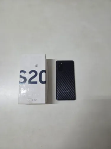 Celular Samsung S20 FE