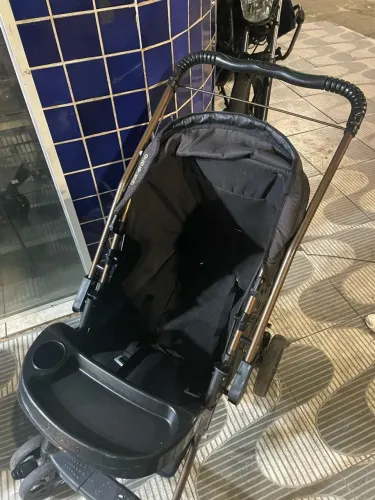 Carrinho de bebe galzerano