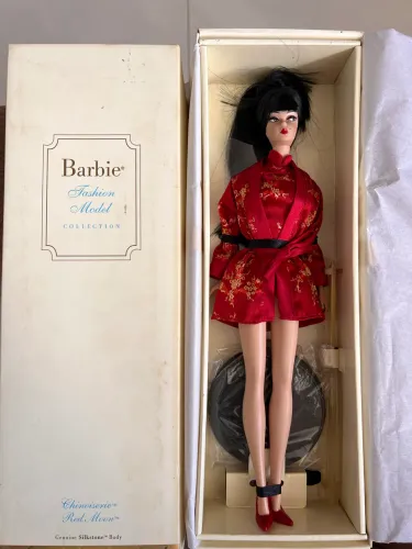 2 Barbie Silkstone 