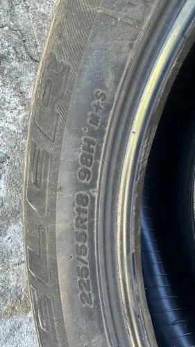 PNEUS 225/55 r18