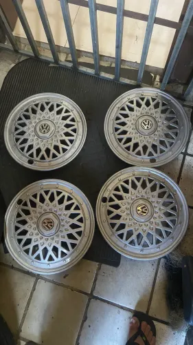 Calotas BBS aro 13 excelente estado
