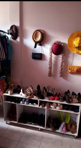 Vendo Brechó (Fechado)