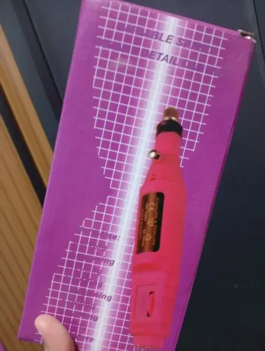 Lixadeira elétrica portátil bivolt