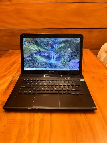 Notebook Sony Vaio - Intel i5 - 8GB RAM - 1TB de Disco