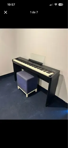 Piano Eletrônico Roland