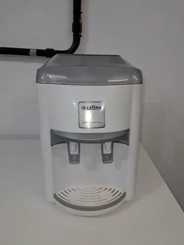 Bebedouro Purificador Latina PA355