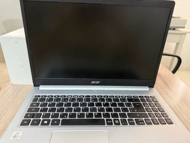 Notebook Acer - i5 10 geração e 8 gb ram e Windows 11 home original