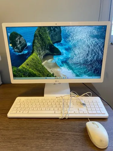 Computador de mesa LG All in one