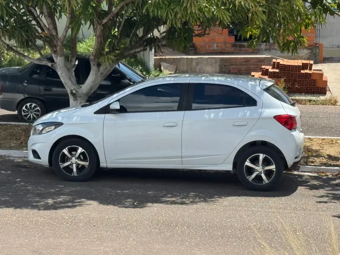 Chevrolet Onix Hatch LTZ 1.4 8V Flex Aut. 4P 2019