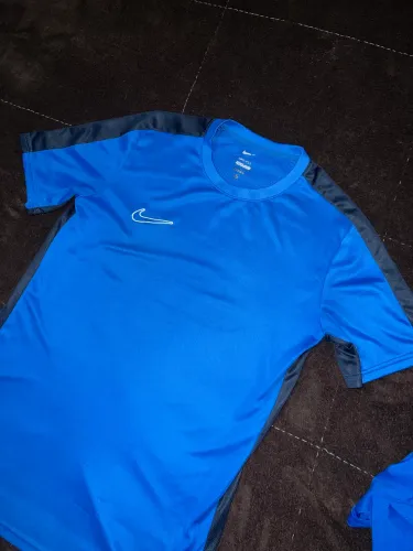 Camisa Nike dri fit original (G)