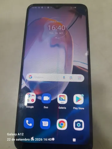 Celular moto E22