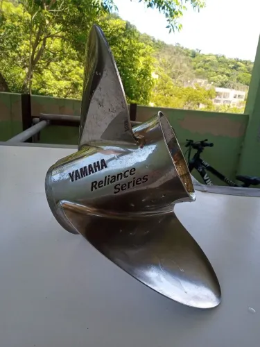 Hélice inox original yamaha 150 Hp em diante 